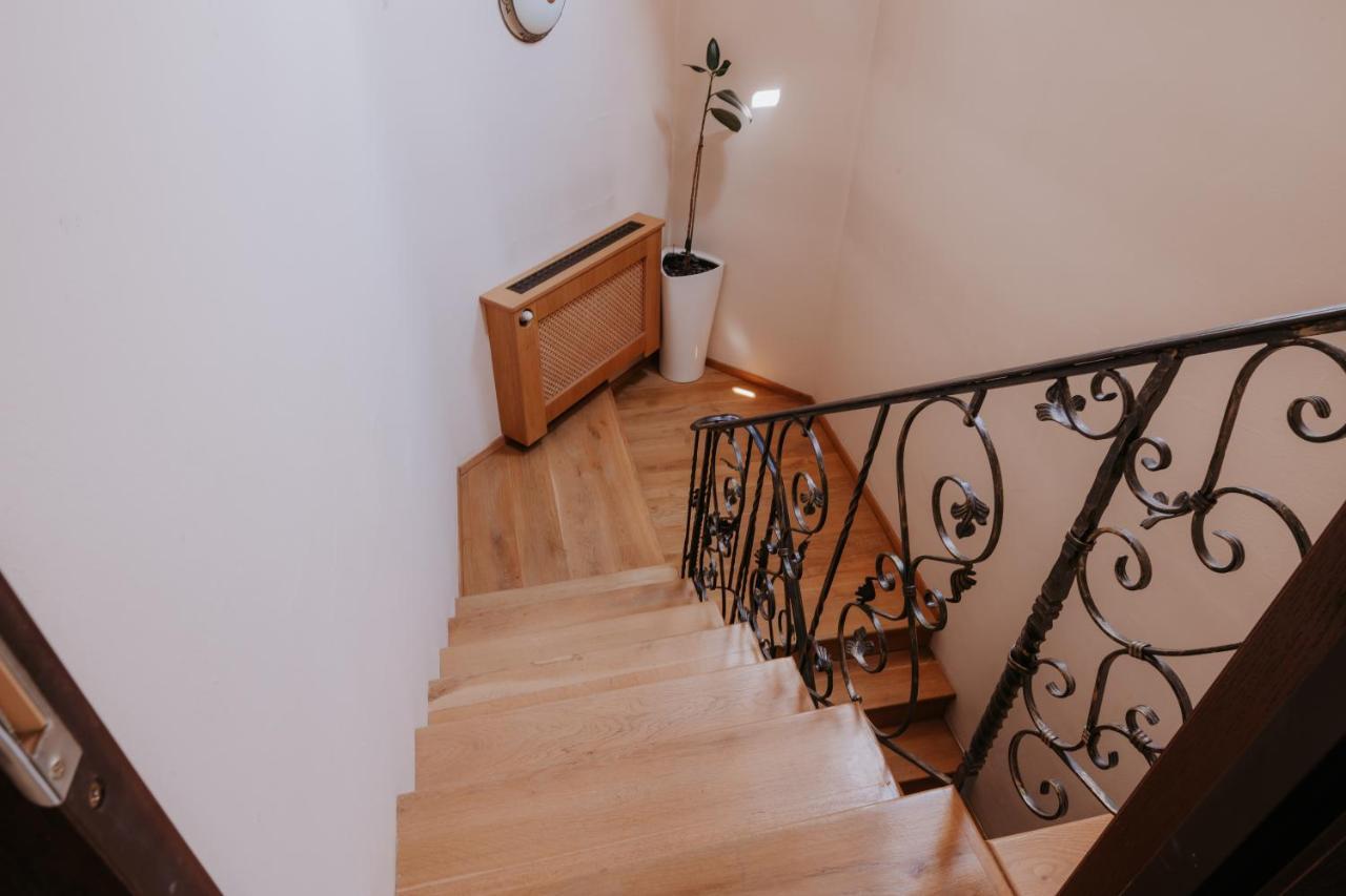 Hotel Bonaparte Kosice Ngoại thất bức ảnh