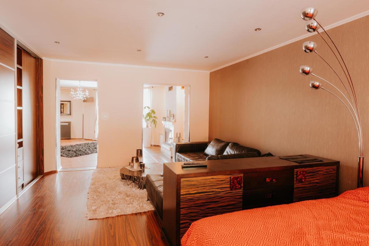 Hotel Bonaparte Kosice Ngoại thất bức ảnh