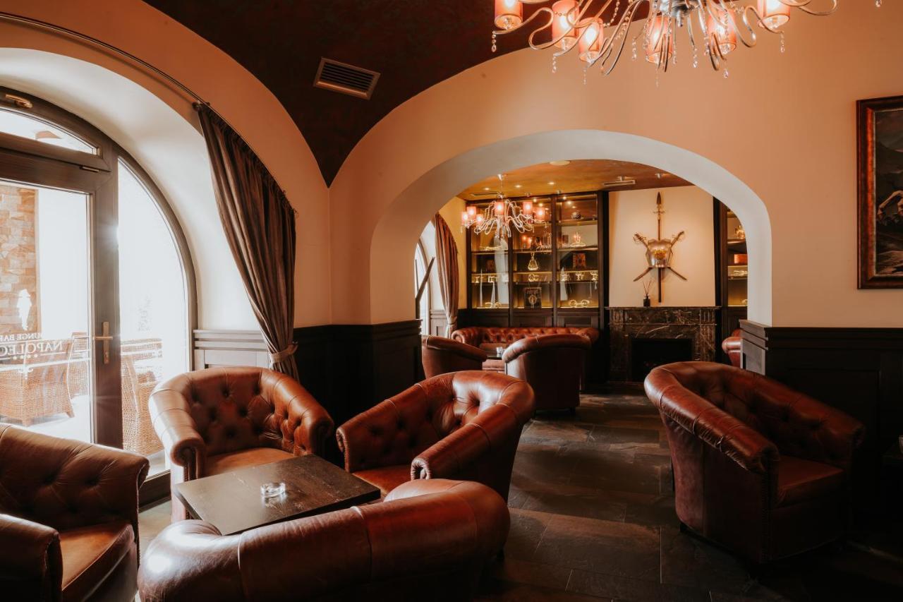 Hotel Bonaparte Kosice Ngoại thất bức ảnh